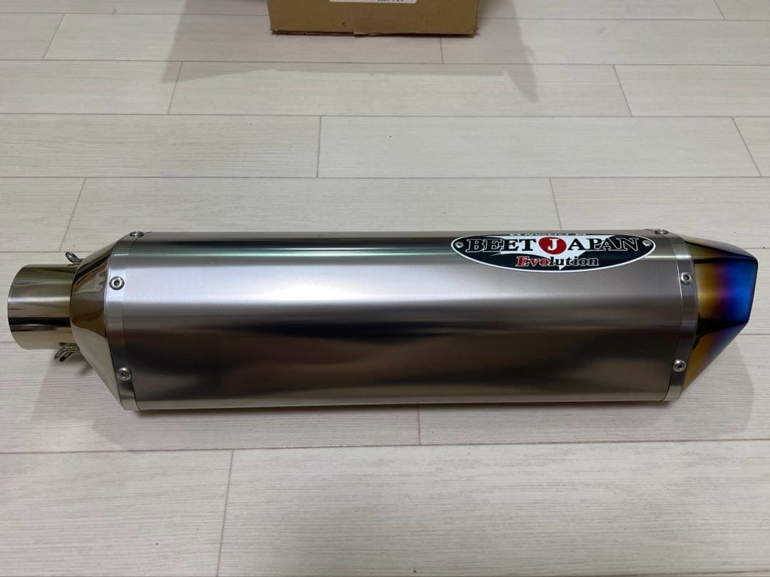 BEET:ビートR-Evo TypeII 汎用 左サイレンサー400クリアチタン