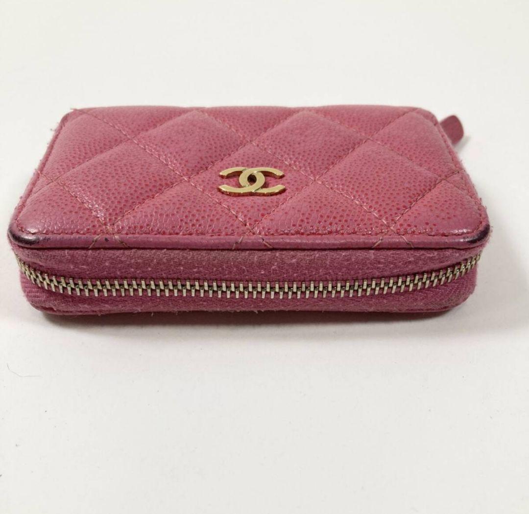 CHANEL ピンクレザーケース ミニ財布 イタリア製 マトラッセ