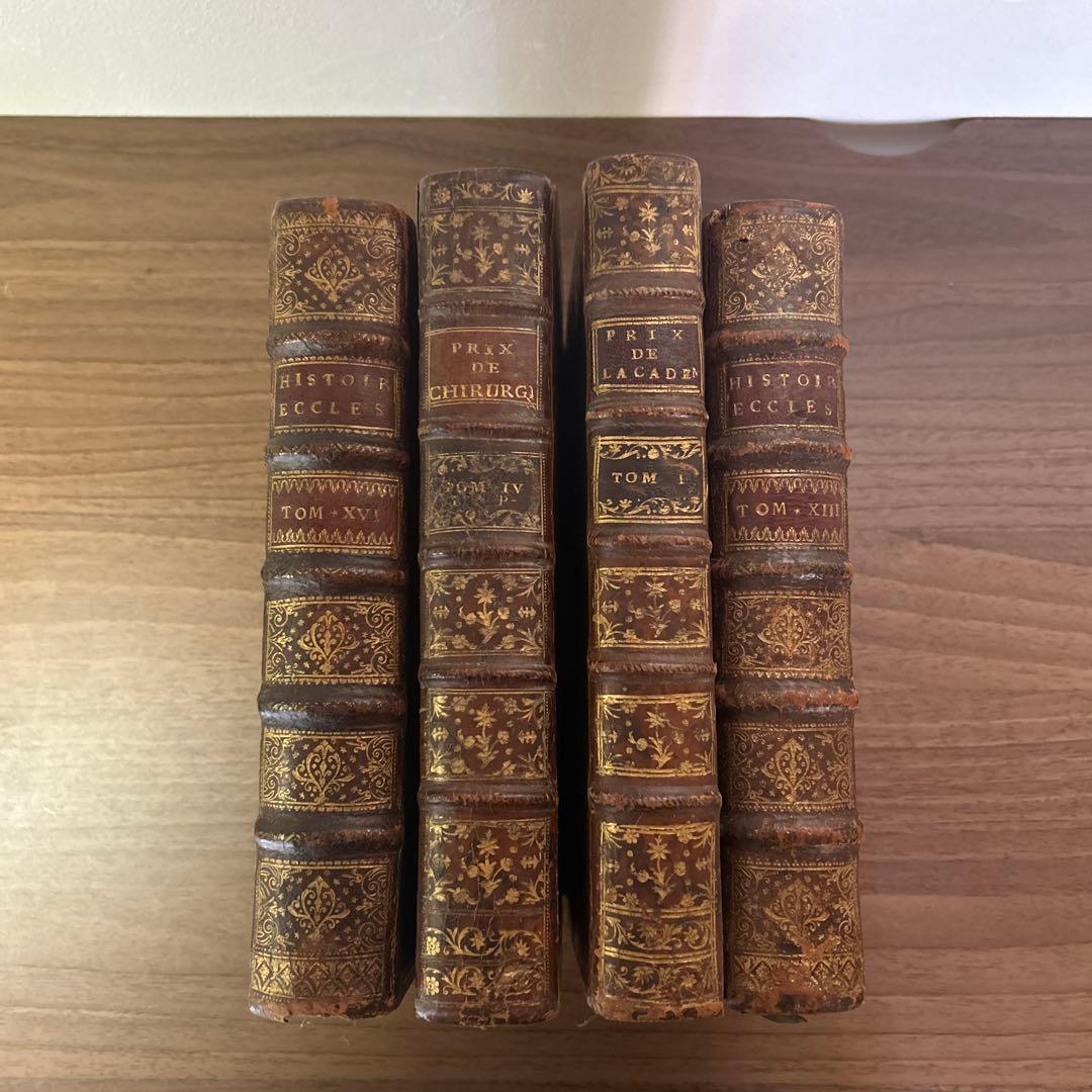 フランス洋書　古書　アンティーク　4冊セット　1800年ごろ