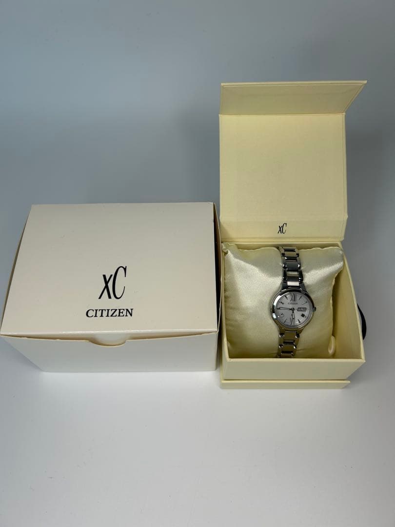 【美品】稼働品 CITIZEN XC エコドライブ レディース時計 EW3220