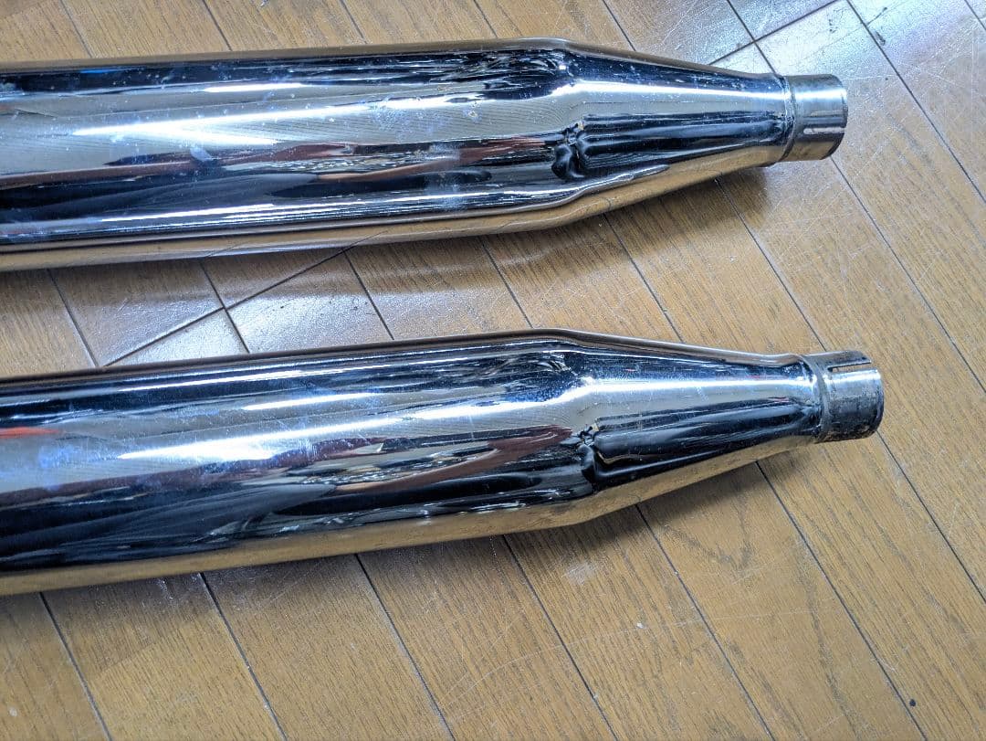 バンス＆ハインズ　ターンダウンスリップオンマフラー　4インチ口径　ツアラー用