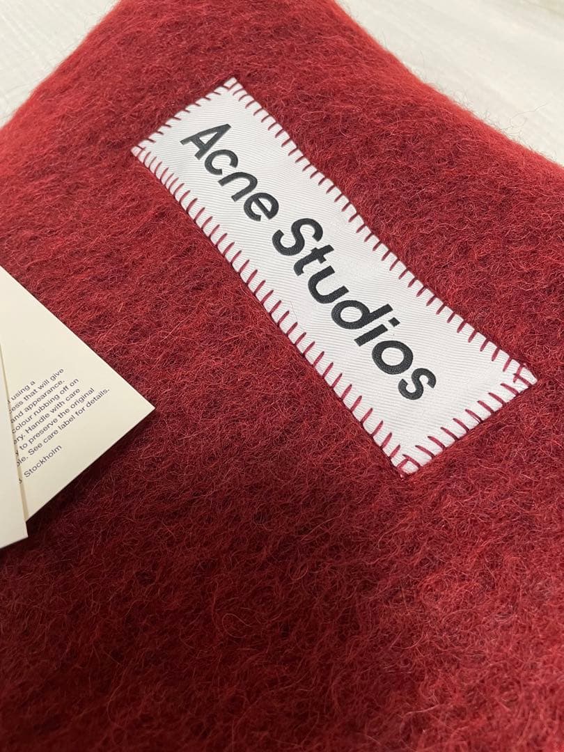 Acne Studios 赤 マフラー ストール