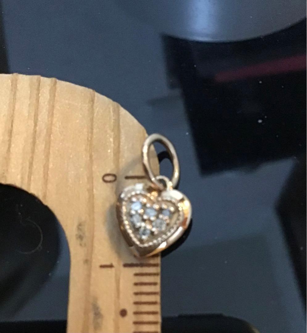 美品❤️ アガット　K10 ゴールド パヴェダイヤモンド ハート型チャーム