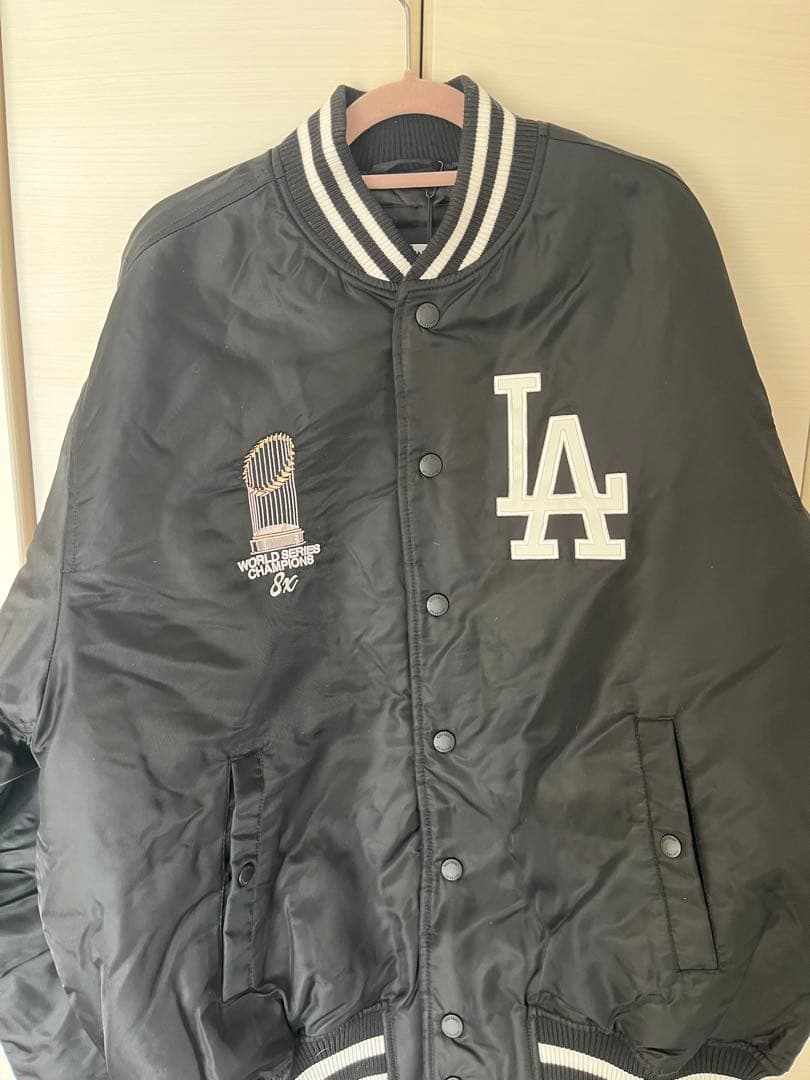 ニューエラ ドジャース 優勝スタジャン