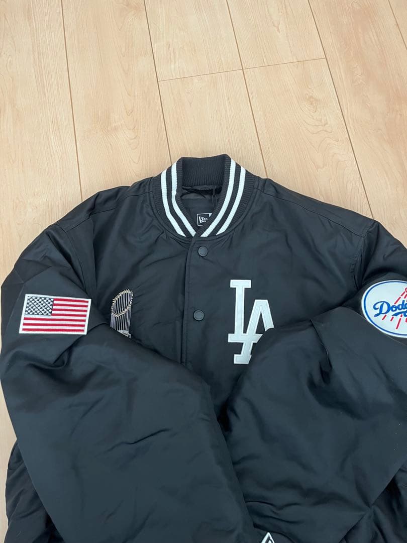 ニューエラ ドジャース 優勝スタジャン