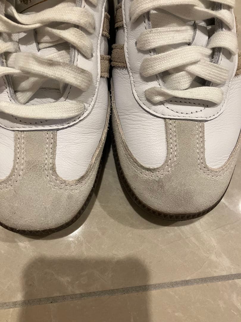 購入したばかり。adidas Samba OG スニーカー ホワイト/ベージュ