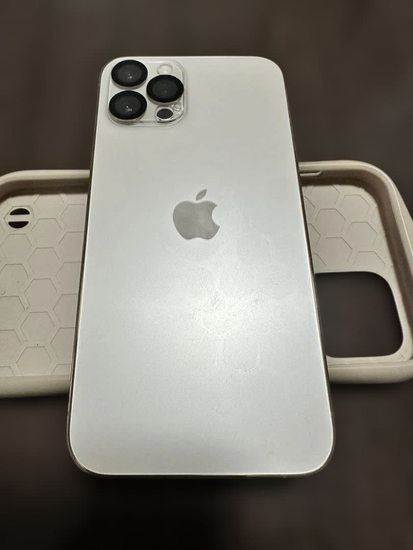 iPhone 12 PRO ゴールド　128GB