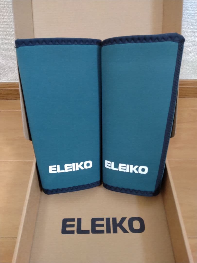 中古極美品　ELEIKO PL ニースリーブ　S　エレイコ