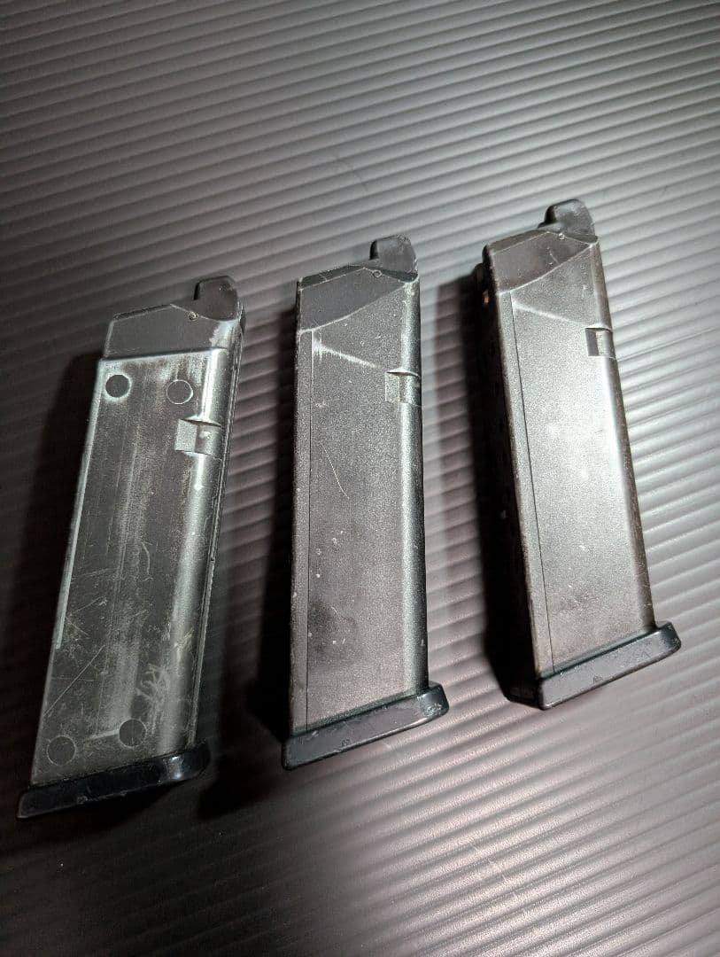 東京マルイ グロック18C マガジン3個付き