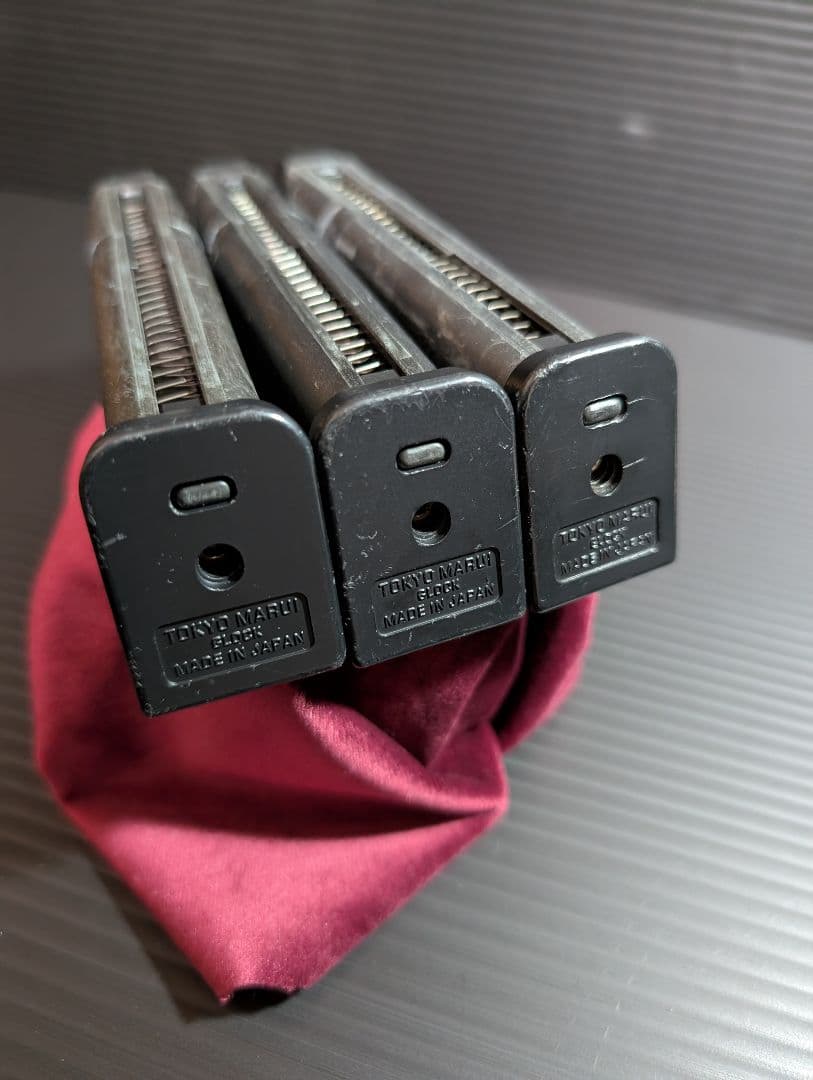 東京マルイ グロック18C マガジン3個付き