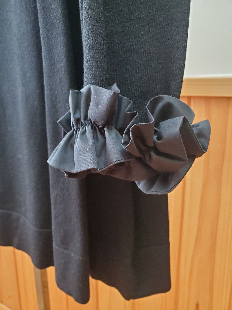 お値下げしました！ 新品未使用　エムズグレイシーフリルパールチュニック♡　42