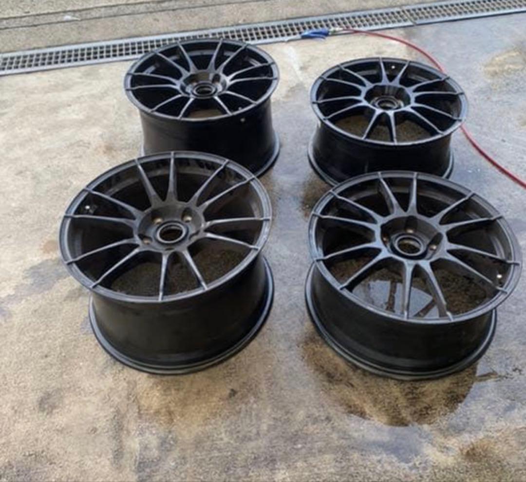 ⭐正規品O.Z. ポルシェ911タイプ997前後8.5/11j左側２本ガリ傷有♪