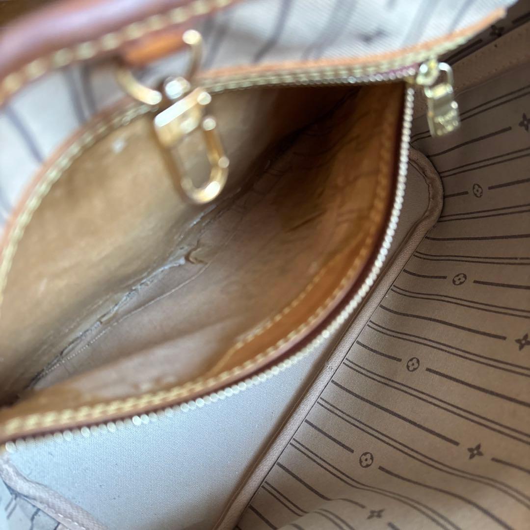 Louis Vuitton モノグラムショルダーバッグ　ヴィトン