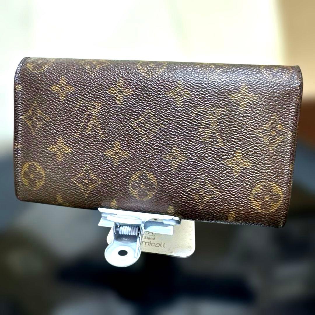 24☆良品☆カード2枚タイプ♪サラ長財布