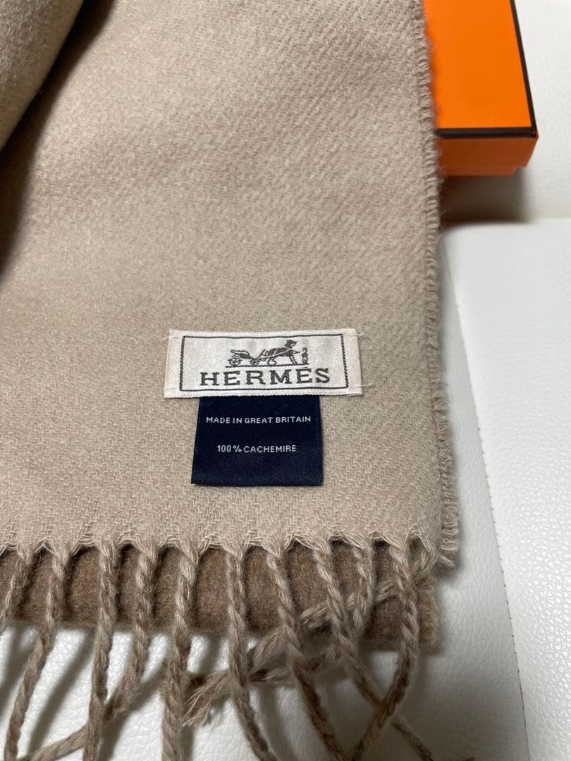 【極美品】HERMES カシミヤマフラー 《レクトヴェルソ》