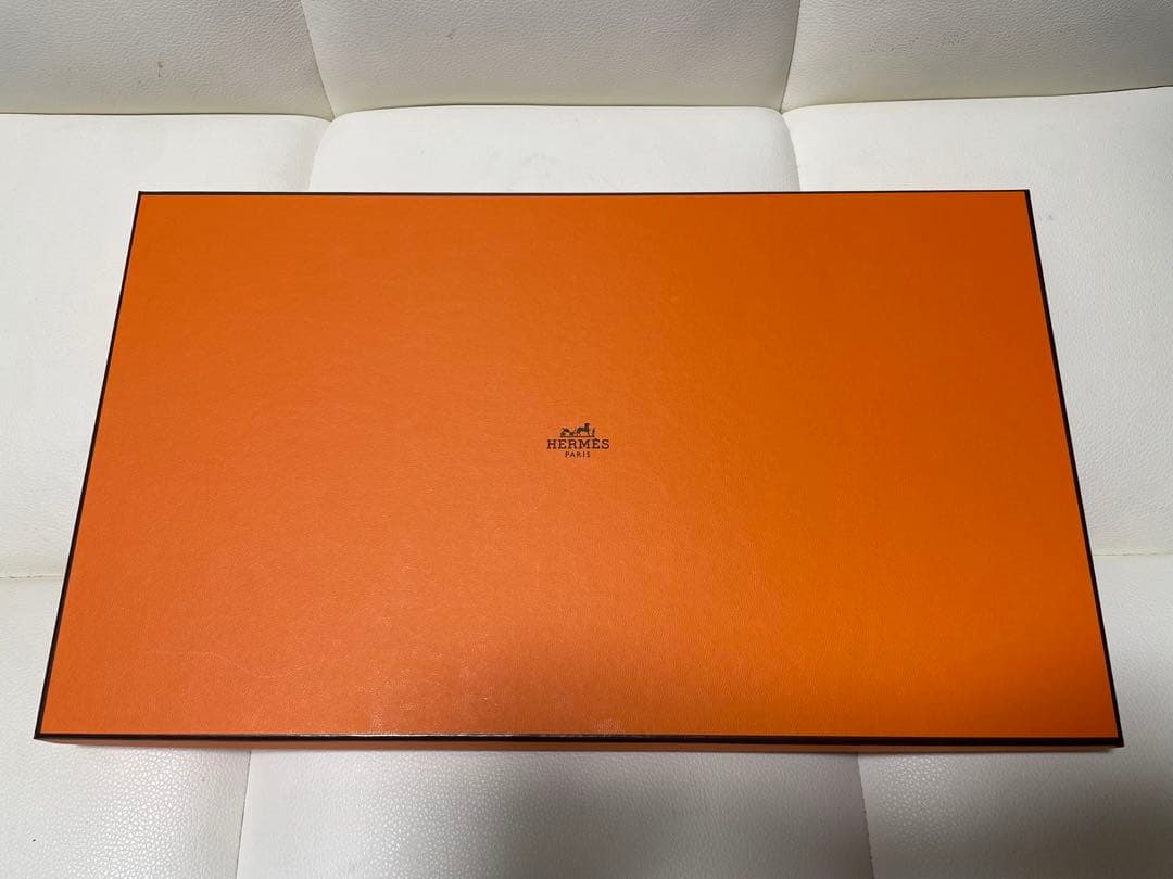 【極美品】HERMES カシミヤマフラー 《レクトヴェルソ》