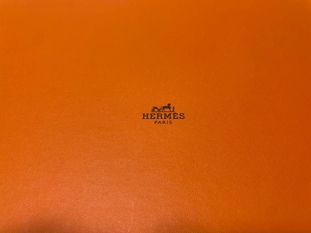 【極美品】HERMES カシミヤマフラー 《レクトヴェルソ》