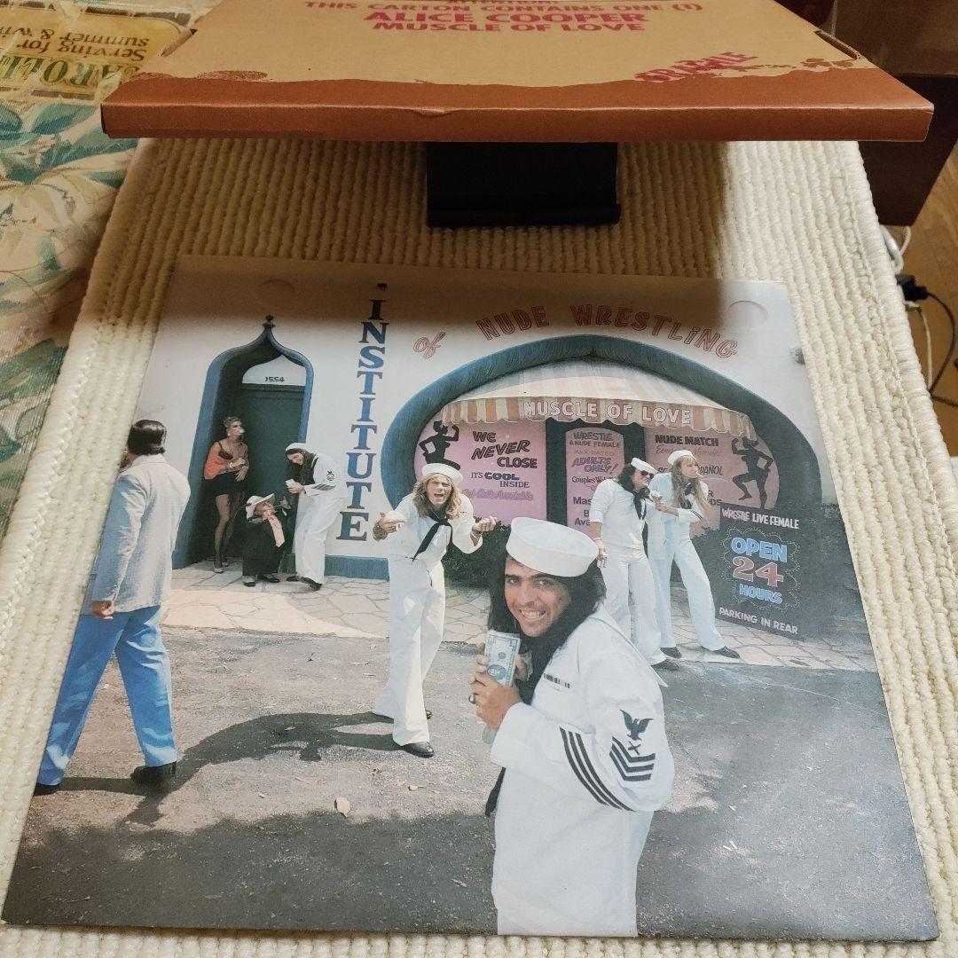 【国内初回ダンボール・ジャケＬＰレコード】アリス・クーパー／マッスル・オブ・ラヴ