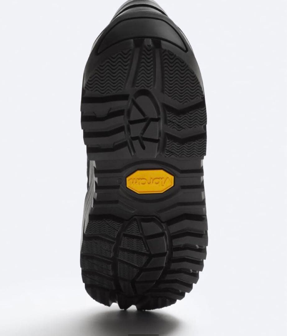 【新品】ZARA VIBRAM® レザー デッキシューズ　42