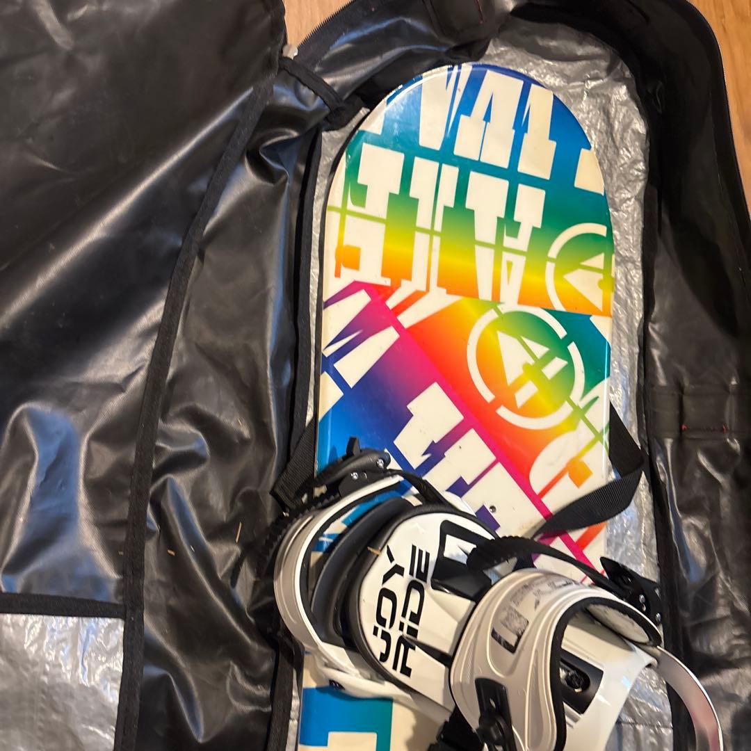 あ*か様 カラフルスノーボードとビンディング、ケースセット