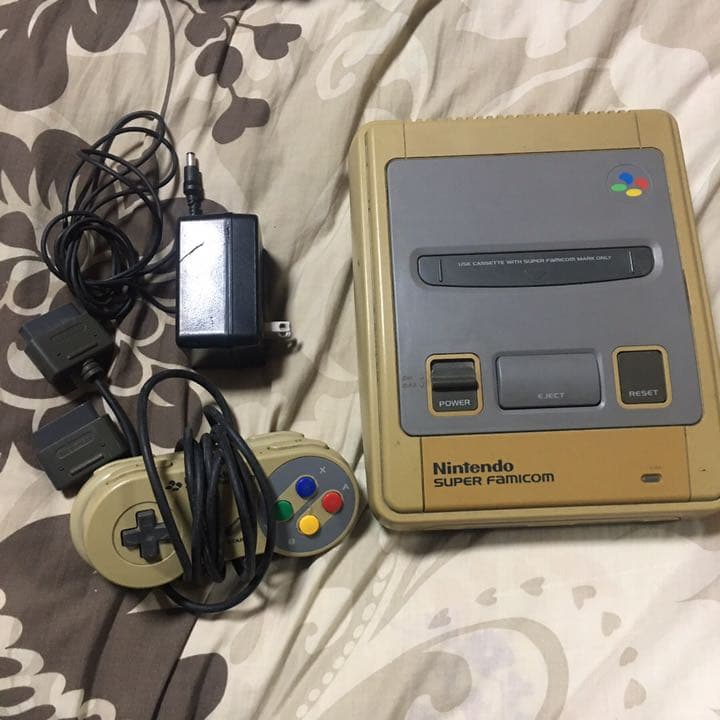 スーパーファミコン本体とソフト