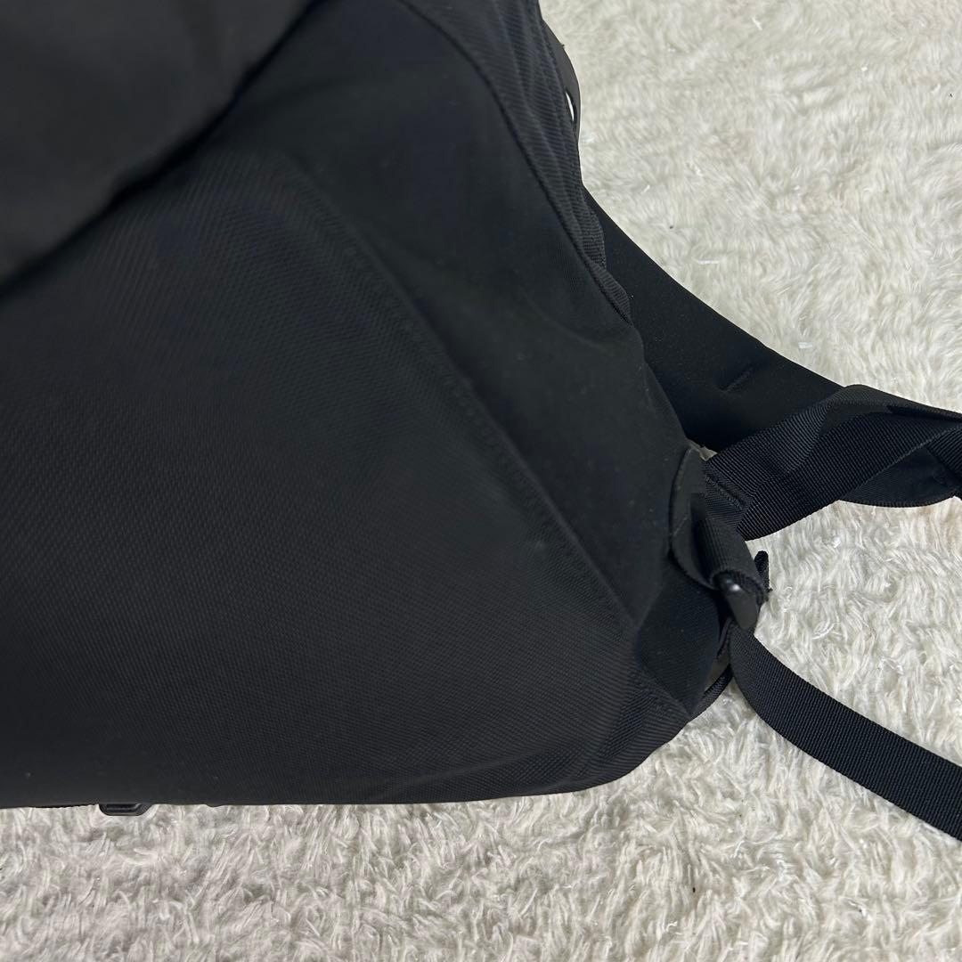 希少 アークテリクス バックパック arro16 廃盤 ブラック