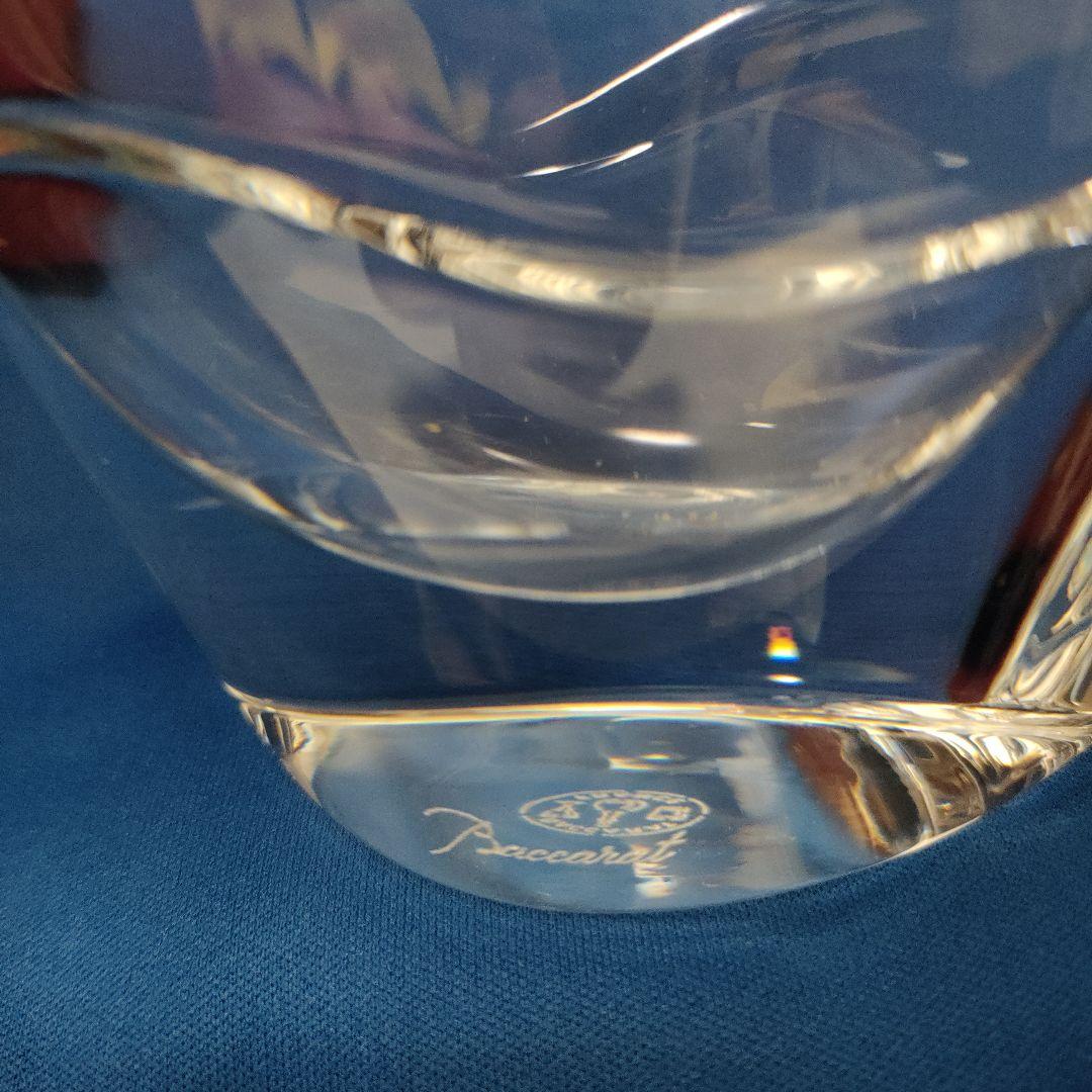 Baccarat クリスタル花瓶 波形デザイン