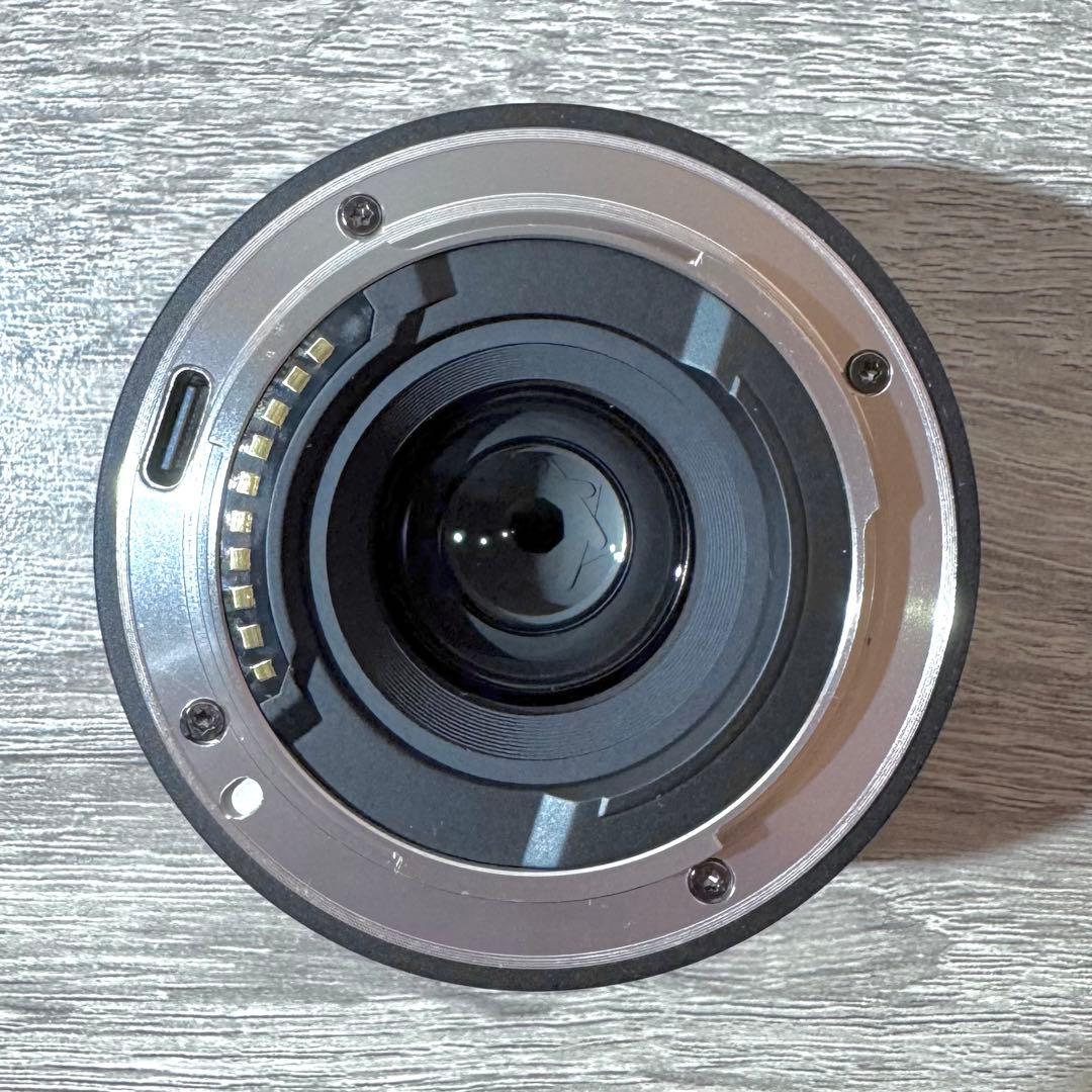 VILTROX AF 20mm f2.8 Eマウントレンズ