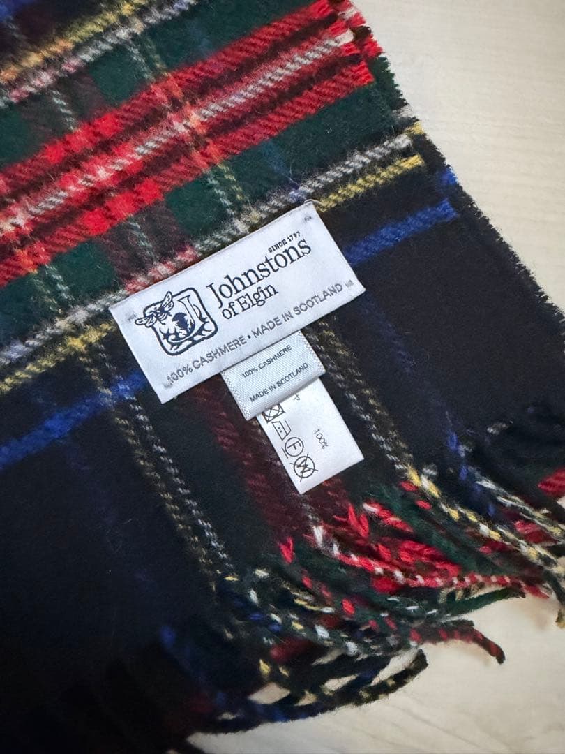 Johnstons of Elgin カシミヤ マフラー　小判