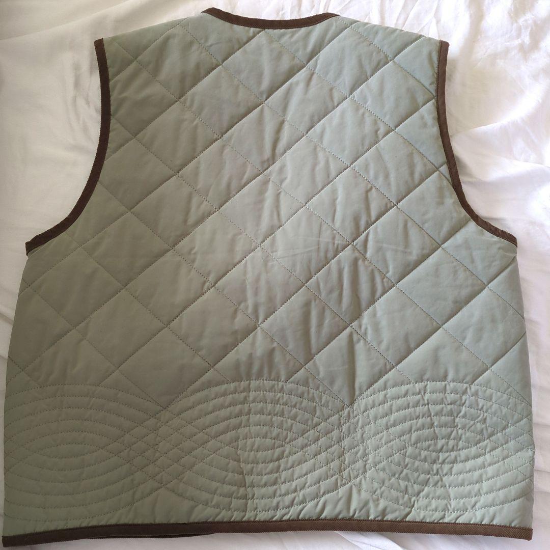 毎日着回したいキルティングベスト / よしいちひろさんコラボ（ライトカーキ）