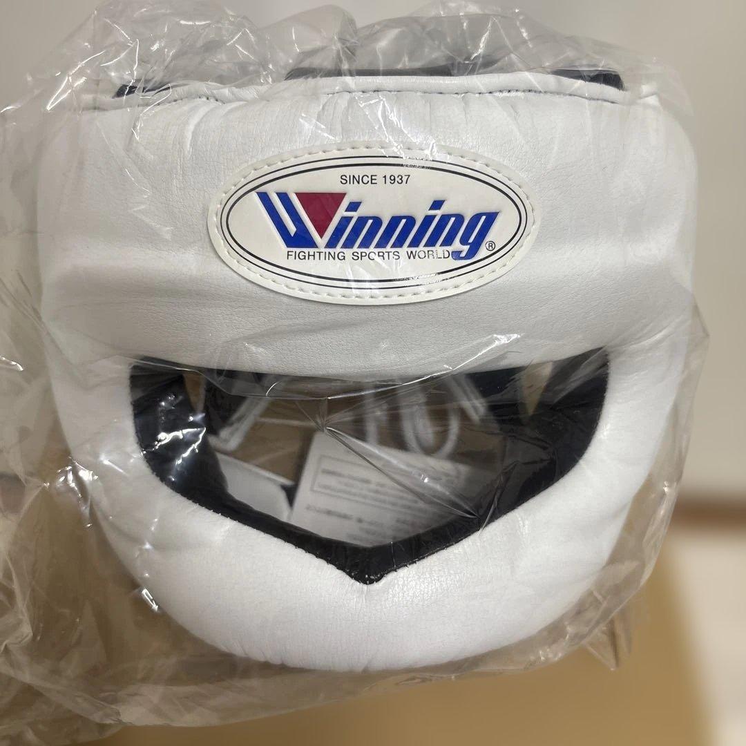 ニ*生様 新品未使用品Winning ヘッドギア Mサイズ ホワイト、フルフェイ
