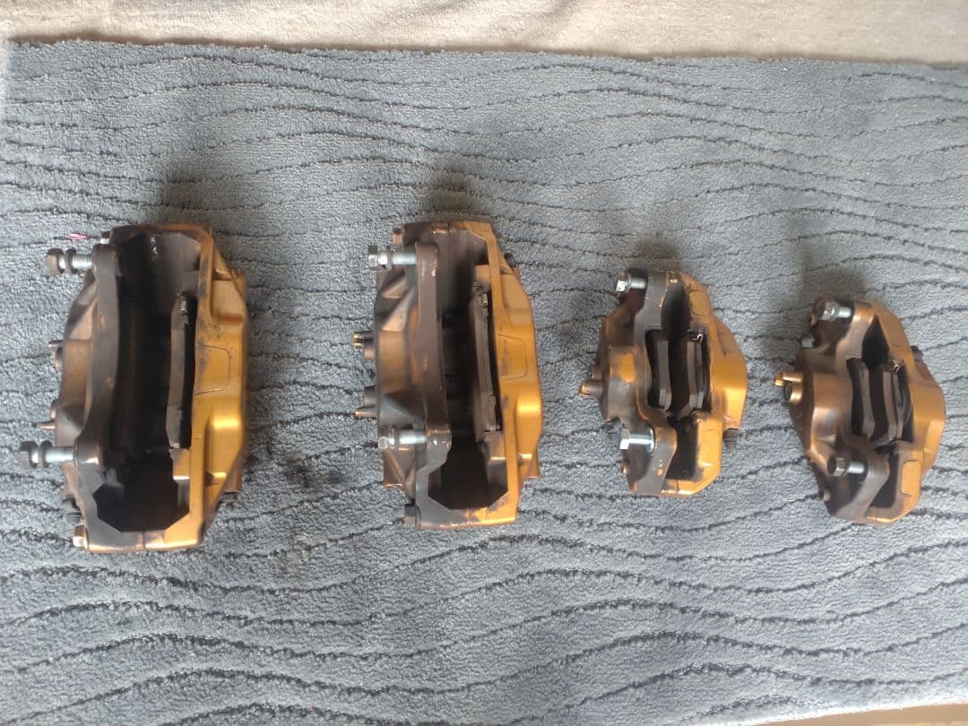 WRX STI スペックC 純正ゴールドブレンボキャリパー　翌日発送