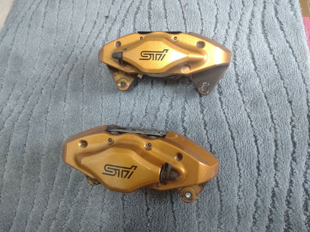 WRX STI スペックC 純正ゴールドブレンボキャリパー　翌日発送
