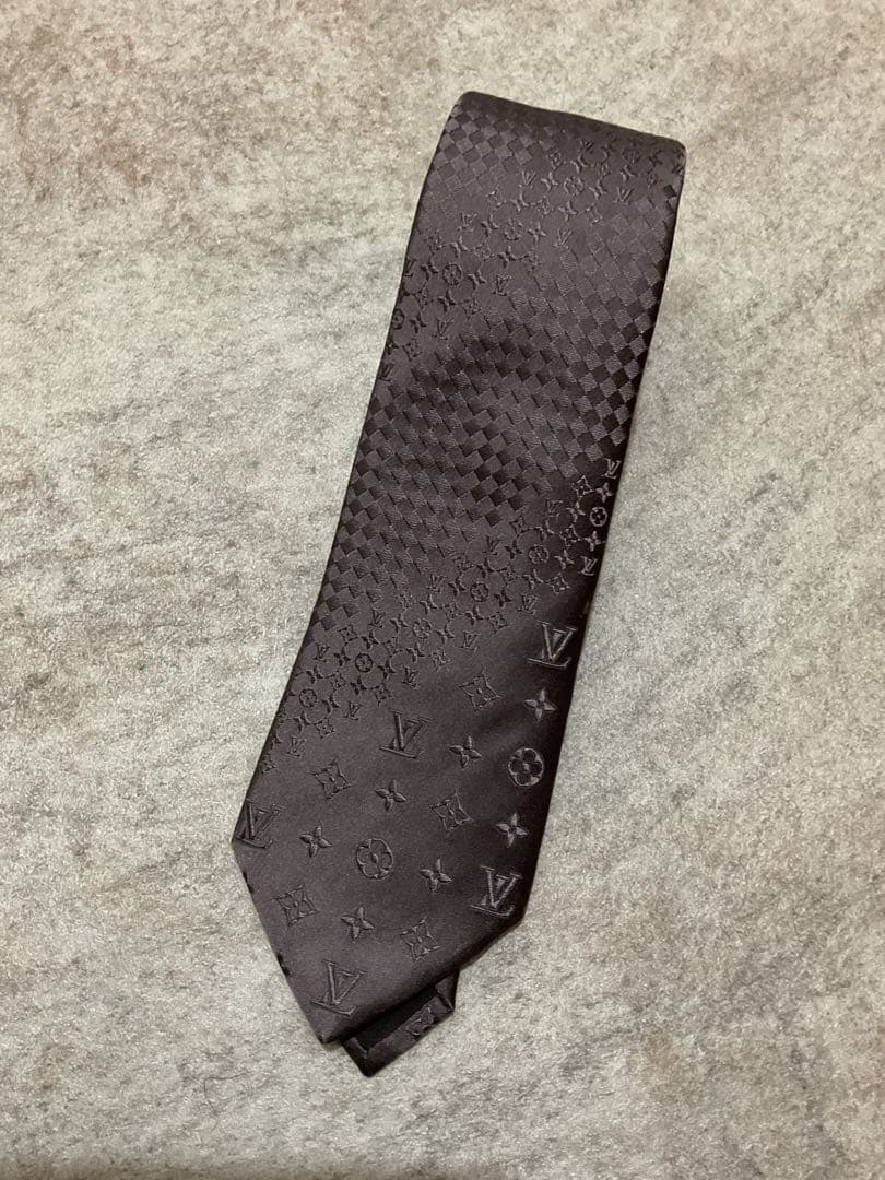 【美品】ルイヴィトン　LOUIS VUITTON ネクタイ