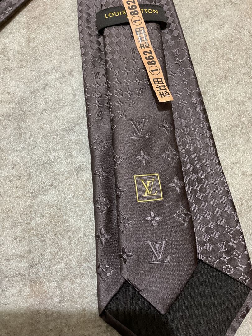【美品】ルイヴィトン　LOUIS VUITTON ネクタイ