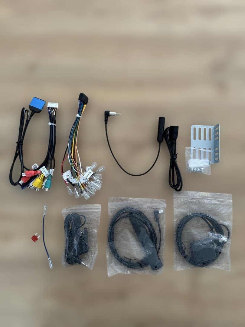 未使用 PORMIDO PR-G10 1DIN CarPlay トヨタ配線付