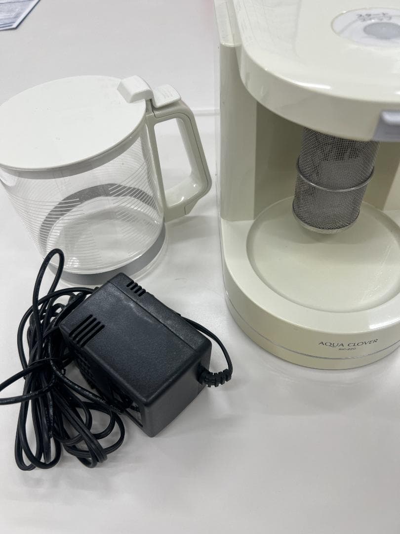 AQUA CLOVER ポット型浄水器