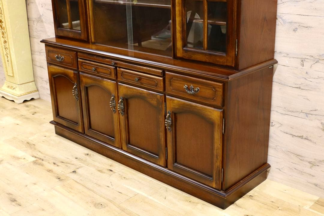 GMHS335○karimoku / カリモク コロニアル 食器棚 カップボー