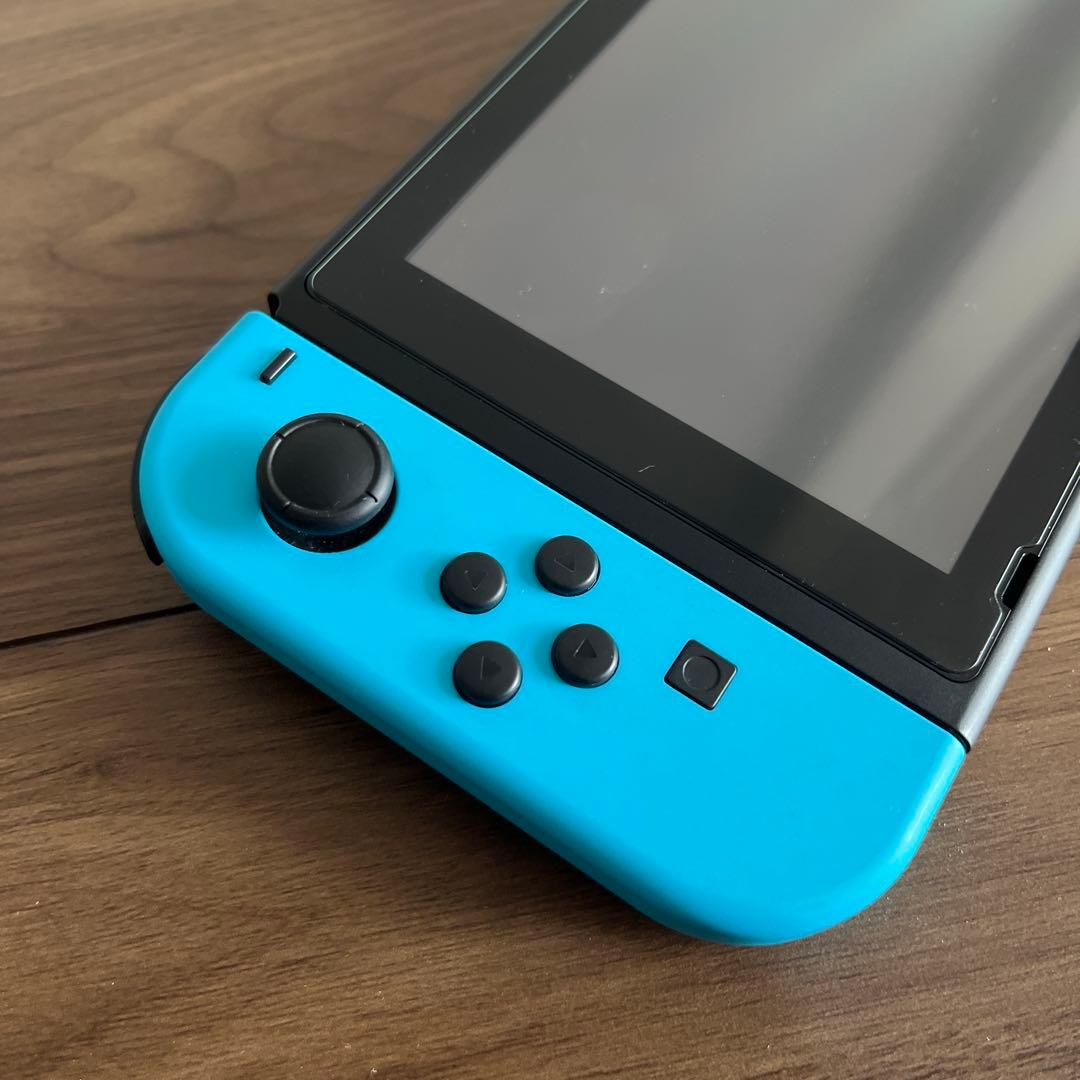 【美品】Nintendo Switch 本体（MicroSDカード64G付）