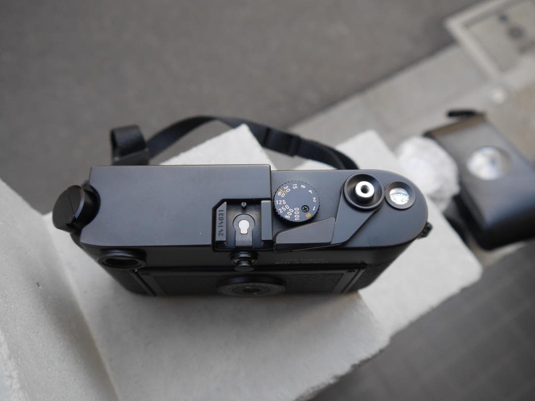 レジファインダーカメラの最高峰Leica M6 ブラック　良品