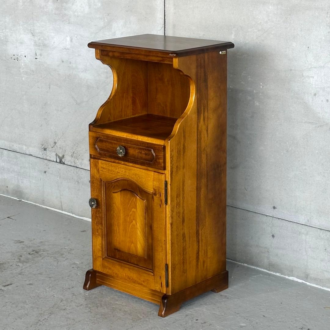 ★karimoku★ カリモク コロニアル 電話台 キャビネット｜高級木製家具