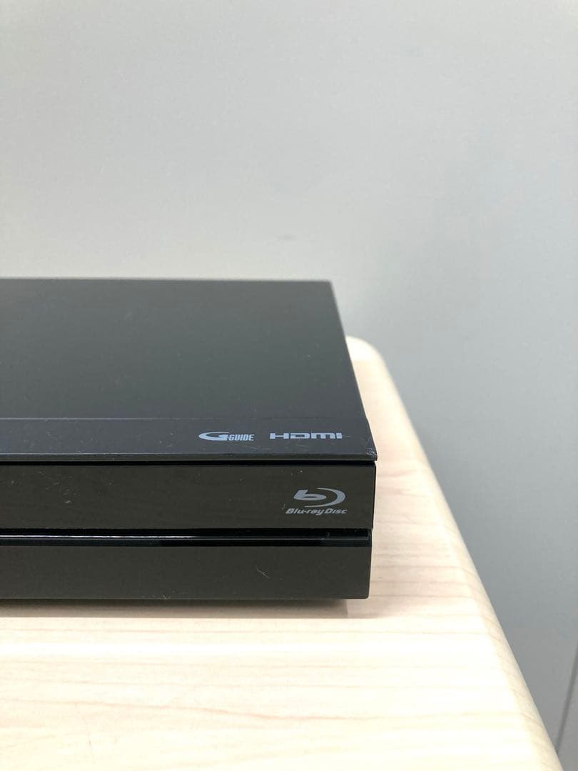 めっちゃ綺麗　シャープ　AQUOS ブルーレイ　　BD-NW 520