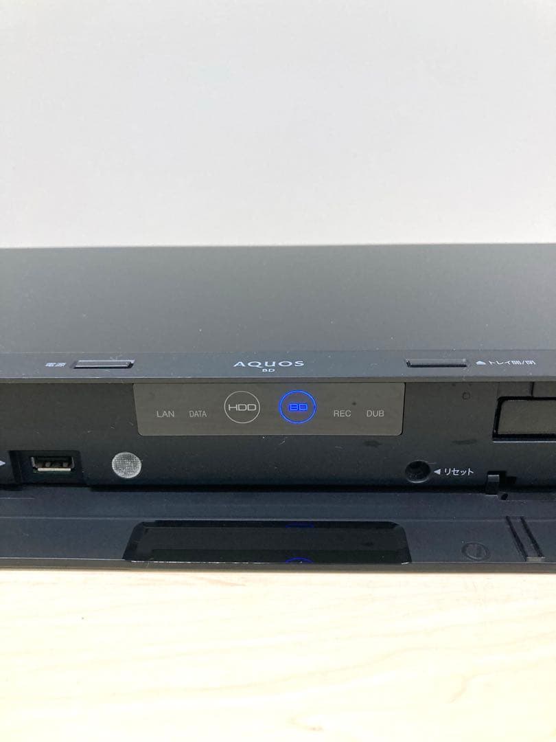 めっちゃ綺麗　シャープ　AQUOS ブルーレイ　　BD-NW 520