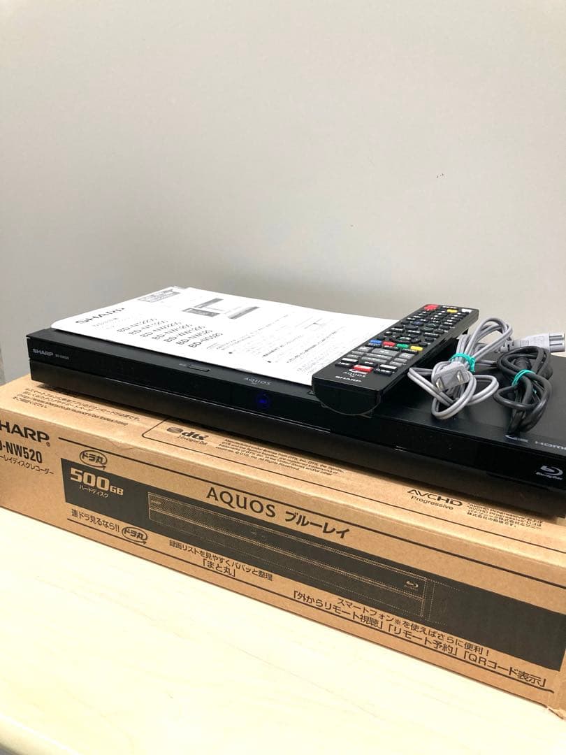 めっちゃ綺麗　シャープ　AQUOS ブルーレイ　　BD-NW 520