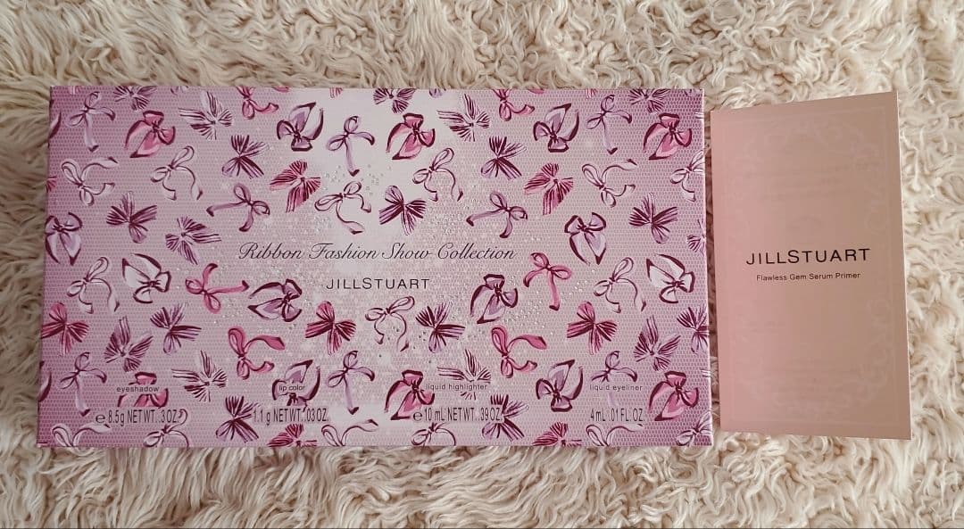 ジルスチュアートクリスマスコフレ2025 リボンファッションショー&サンプル