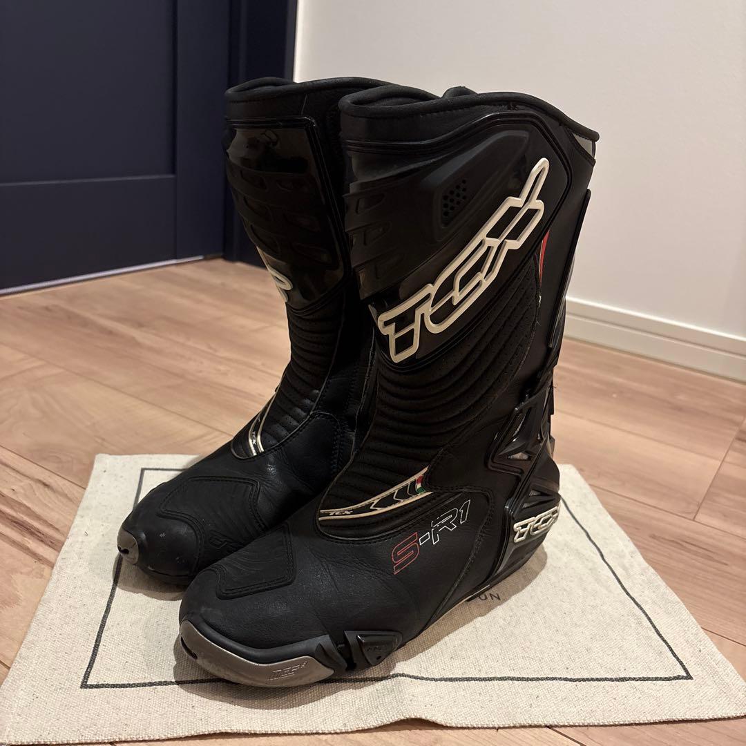 ⭐︎あかり⭐︎ TCX S-R1 レーシングブーツ　42
