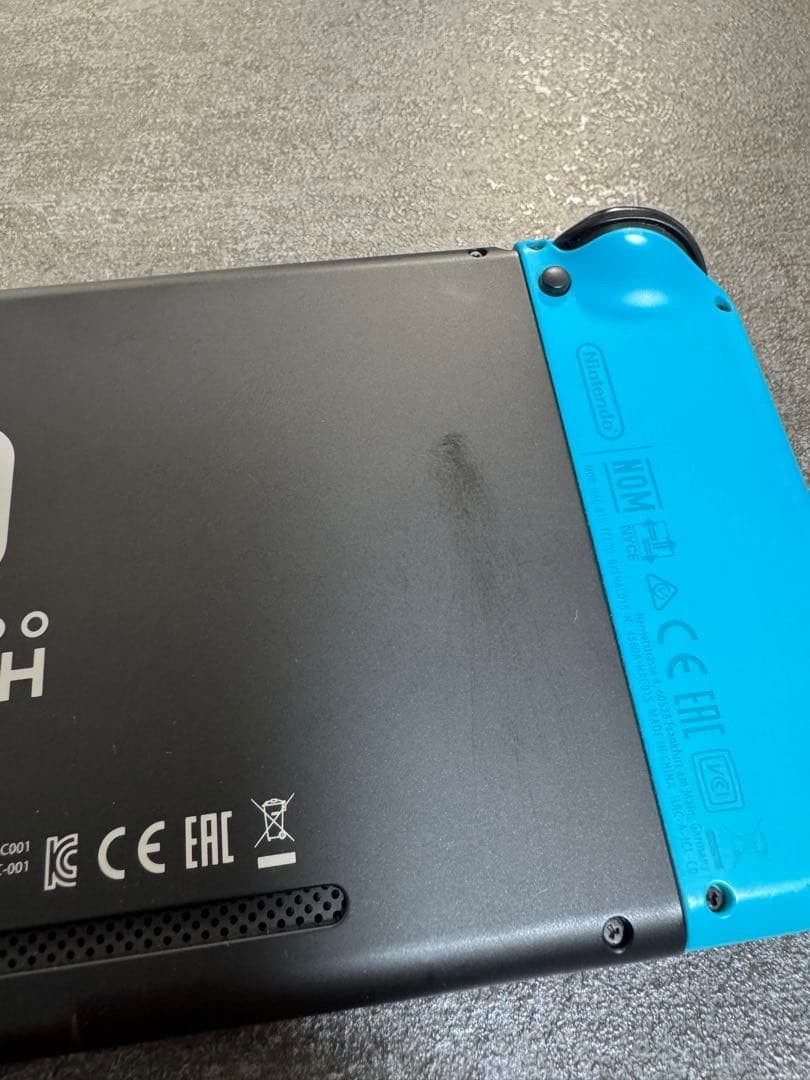 Nintendo Switch Joy-Con (L) ネオンブルー