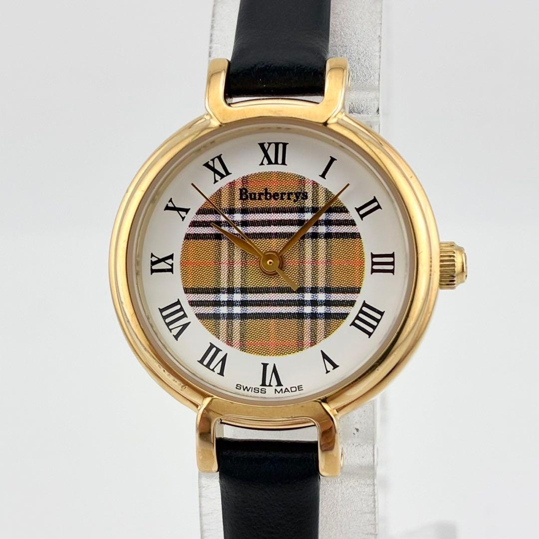 【電池交換済】BURBERRY　腕時計　チェック柄　ゴールド　新品ベルト