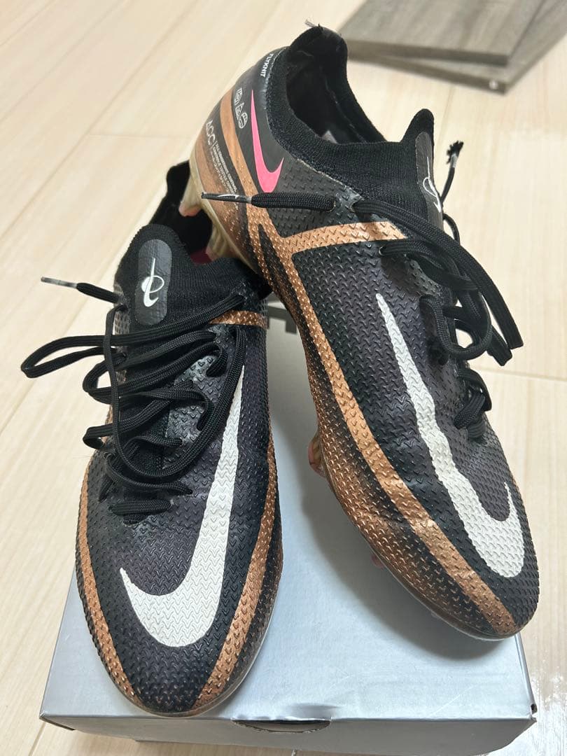 【定価の半額以下！】Nike ファントムGT2 ELITE FG ACC
