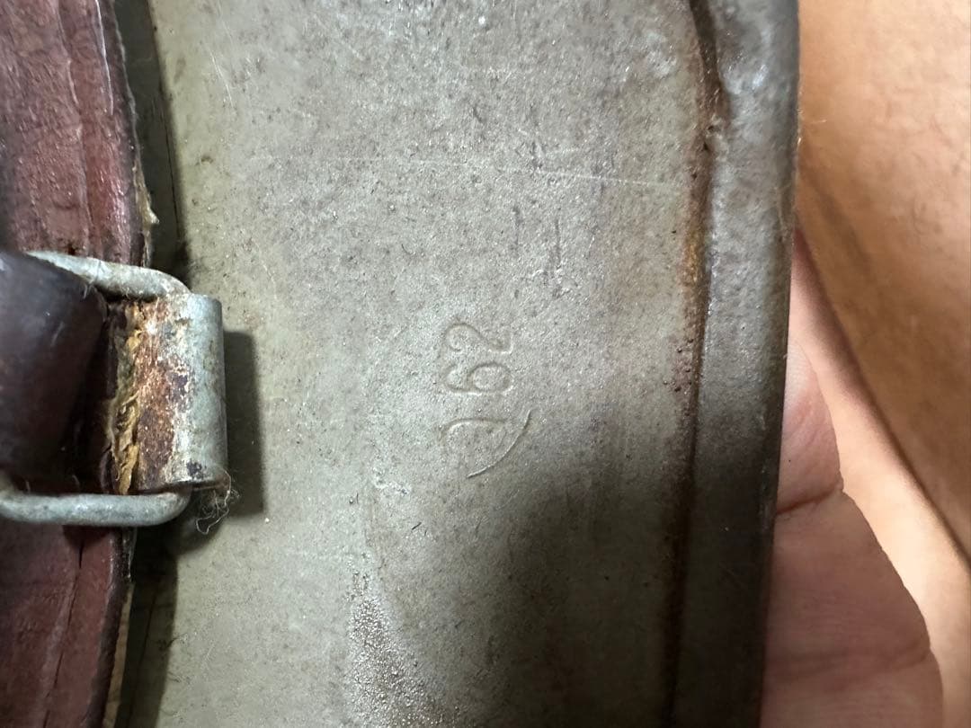 ドイツ軍 M42ヘルメット　第二次世界大戦　当時物